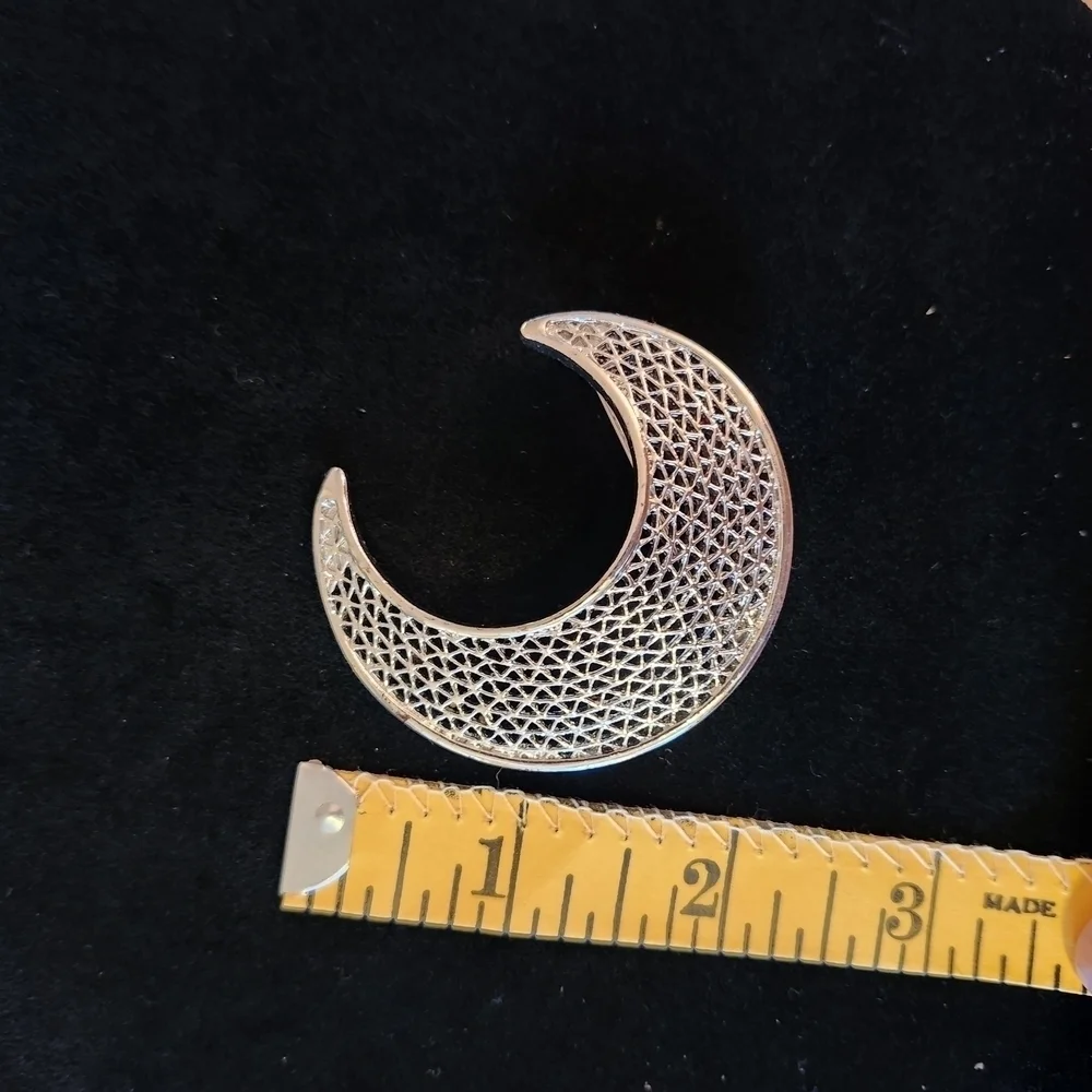 Vintage sarah coventry  Silvertone Jewelry Set - Picture 3 of 4